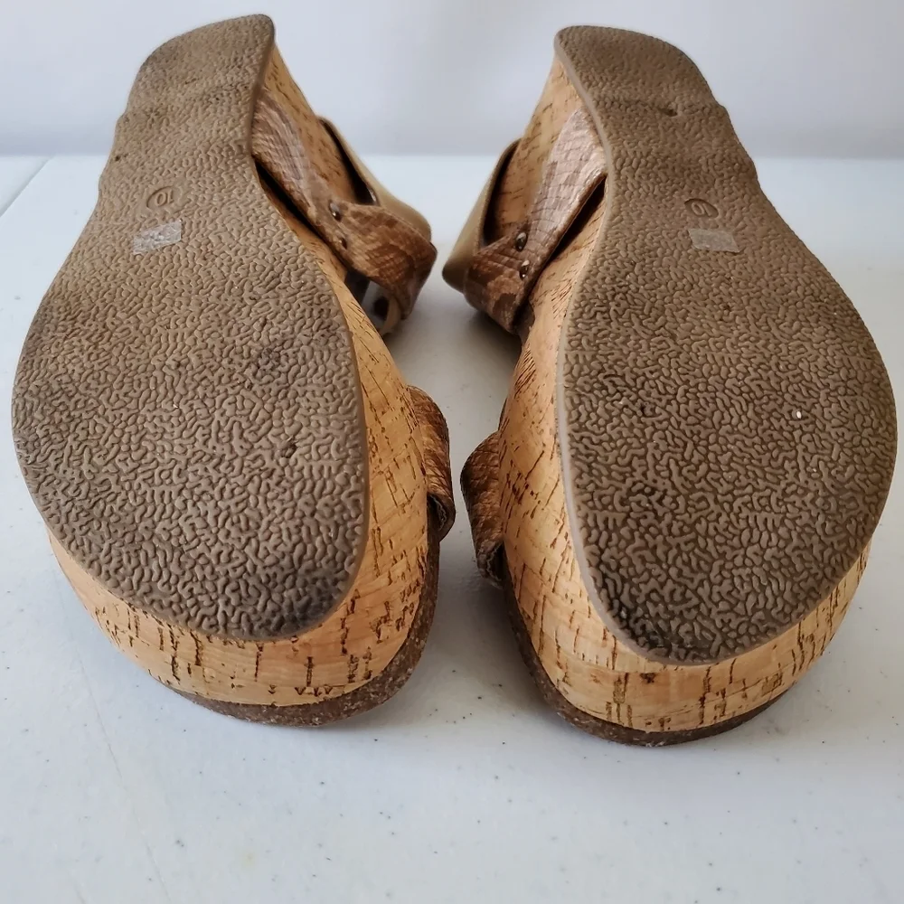 Beach by Matisse Point Break Platform Wedge Sandal Size 10 Snake Print Chunky